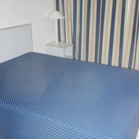 Cap Esterel Les Bastides : 3 Pieces Grande Terrasse Mer I4- Esterel Vacances 39la * Сен-Рафаель