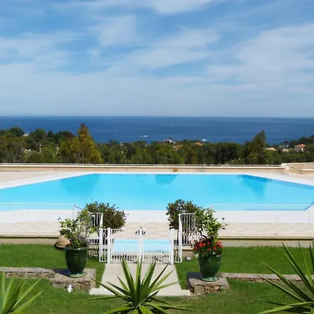 Cap Esterel Les Bastides : 3 Pieces Grande Terrasse Mer I4- Esterel Vacances 39la Апартаменти Сен-Рафаель