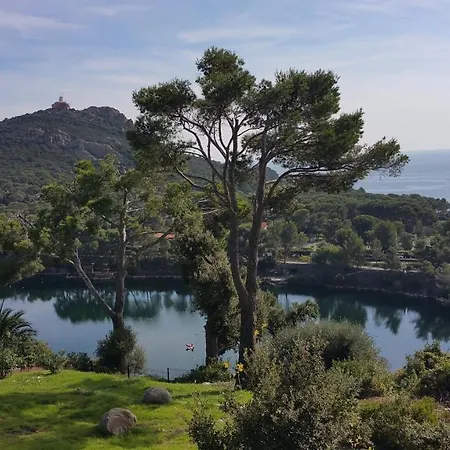 Apartment Cap Esterel Les Bastides : 3 Pieces Grande Terrasse Mer I4- Esterel Vacances 39la Saint-Raphael (Var)